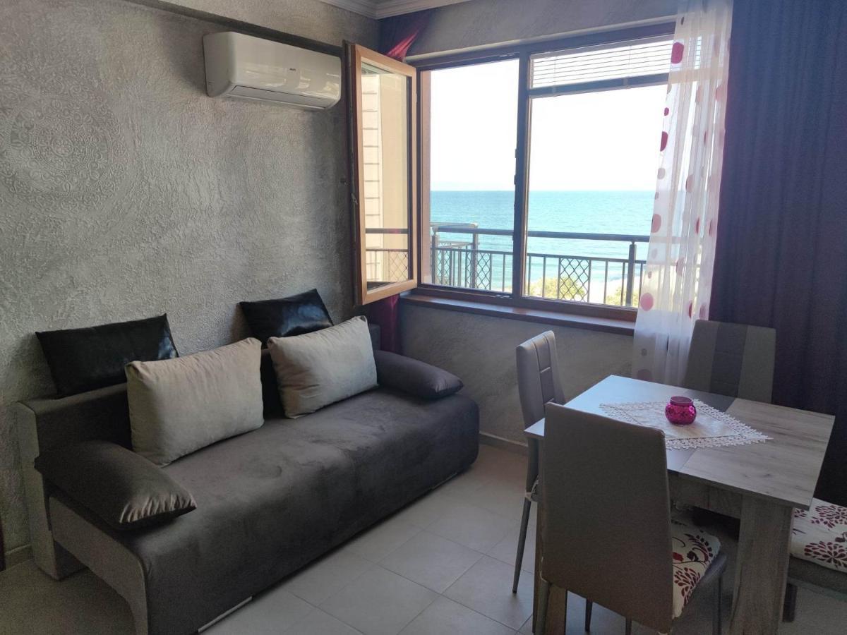Apartament Piero Pomorie Bagian luar foto
