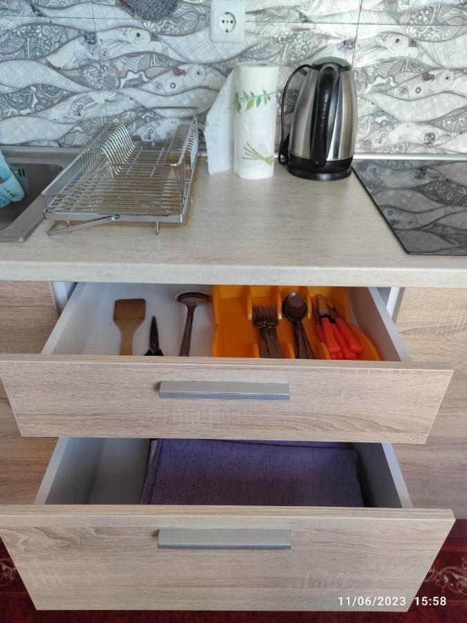Apartament Piero Pomorie Bagian luar foto