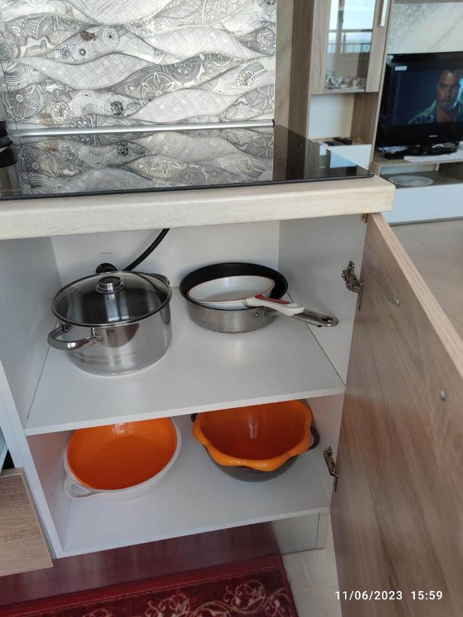 Apartament Piero Pomorie Bagian luar foto